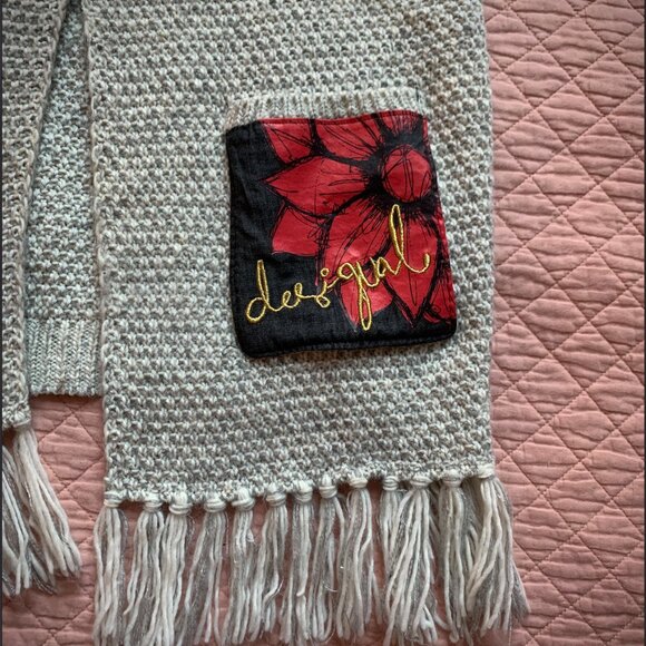 NEW - DESIGUAL - Wool beige poncho with front pocket with details - Onesize - Picture 3 of 10